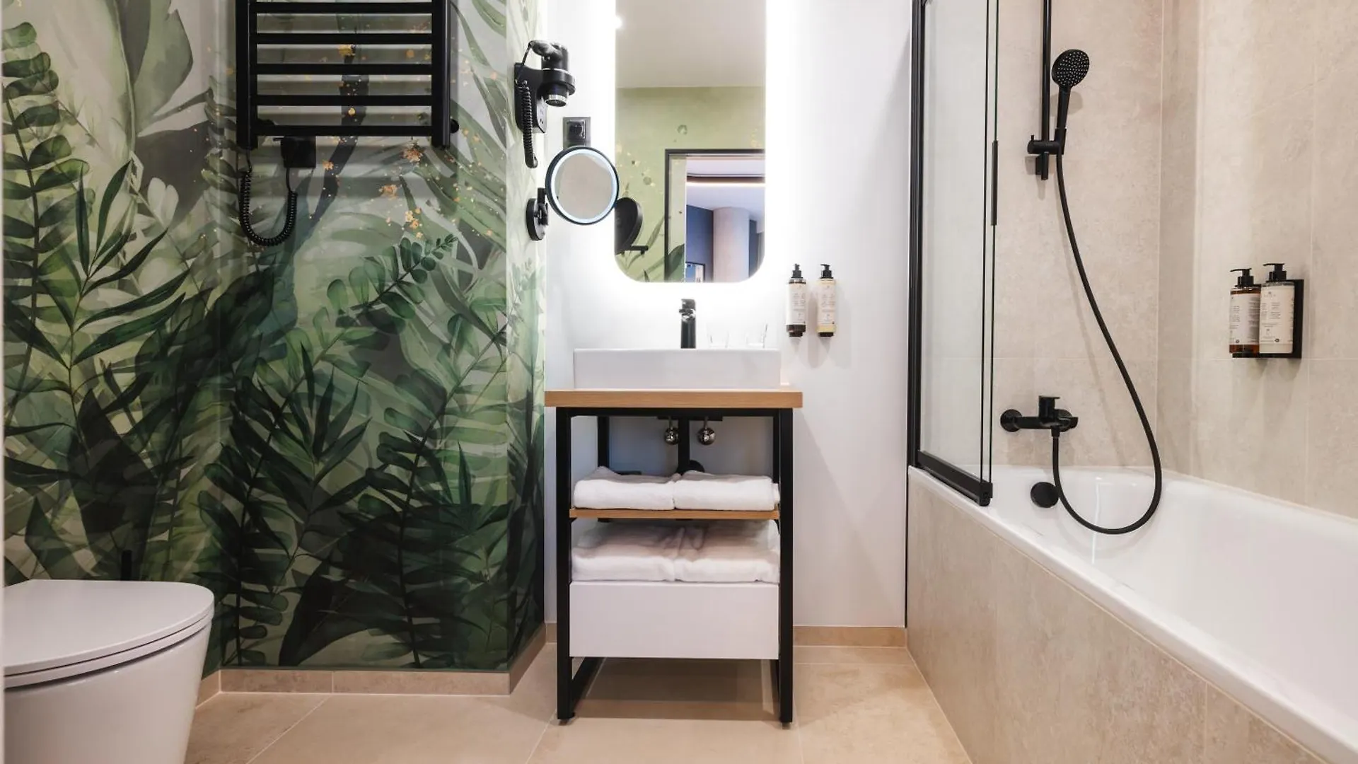 Focus Hotel Premium Vratislav 4*,